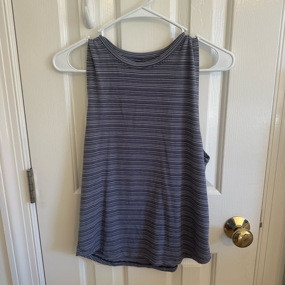 Athleta women’s tank top